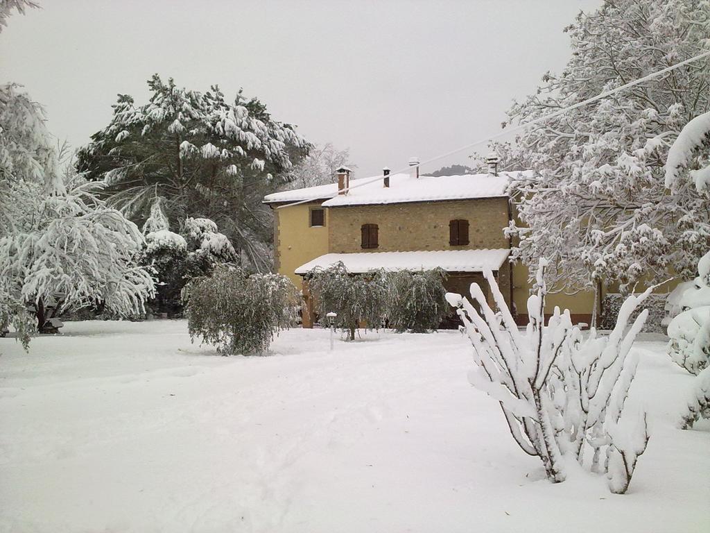 Podere Pian Dei Gelsi Volterra Exterior photo