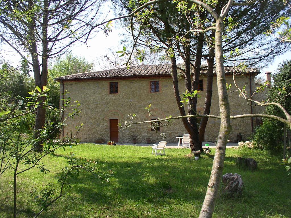 Podere Pian Dei Gelsi Volterra Exterior photo